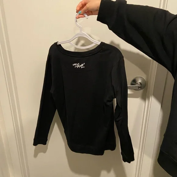 Long sleeve light sweater, black - Picture 3 of 3